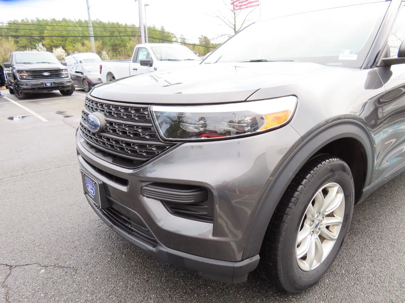 Certified 2020 Ford Explorer 4WD image 2
