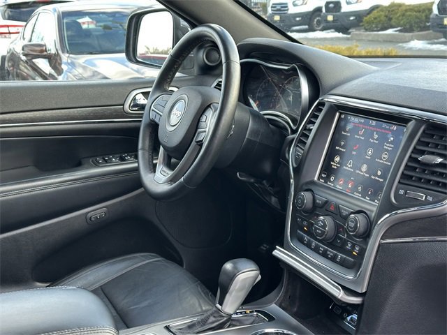 Used 2018 Jeep Grand Cherokee Limited image 34