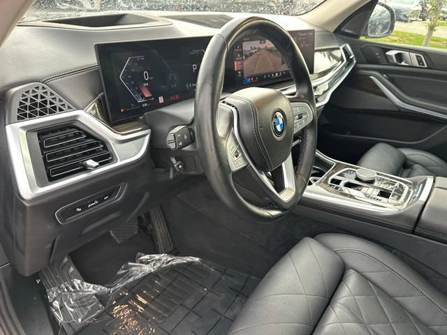 Used 2024 BMW X7 xDrive40i AWD/4WD image 27