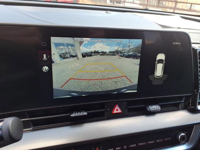 Used 2024 Kia Sportage EX image 19