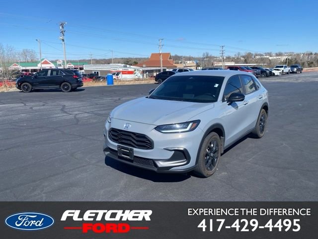 Used 2025 Honda HR-V Sport image 1