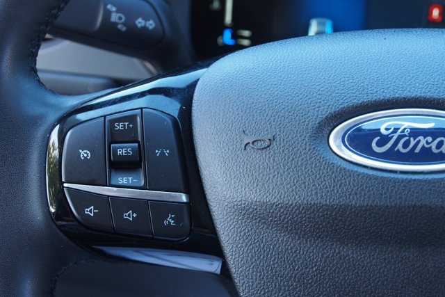 Certified 2023 Ford Escape Active AWD/4WD image 24