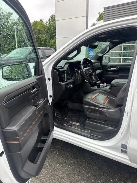 Used 2023 GMC Sierra 1500 AT4 w/ AT4 Premium Package AWD/4WD image 15