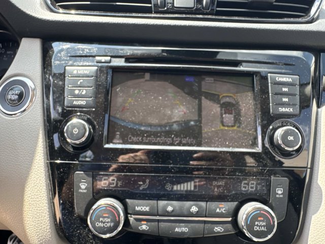Used 2022 Nissan Rogue Sport SV w/ Technology Package FWD image 27