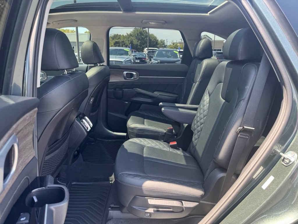 Used 2022 Kia Sorento SX Prestige AWD/4WD image 20