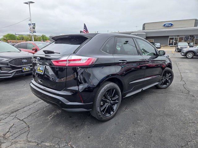 Certified 2024 Ford Edge ST-Line AWD/4WD image 9