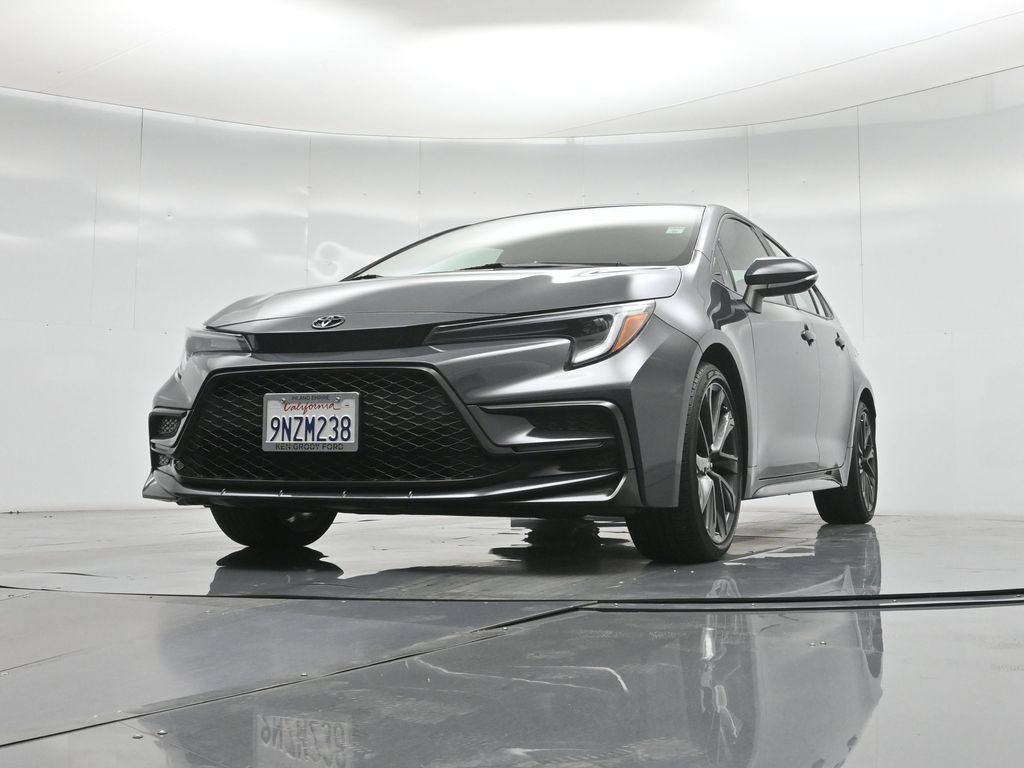 Used 2024 Toyota Corolla XSE FWD image 46