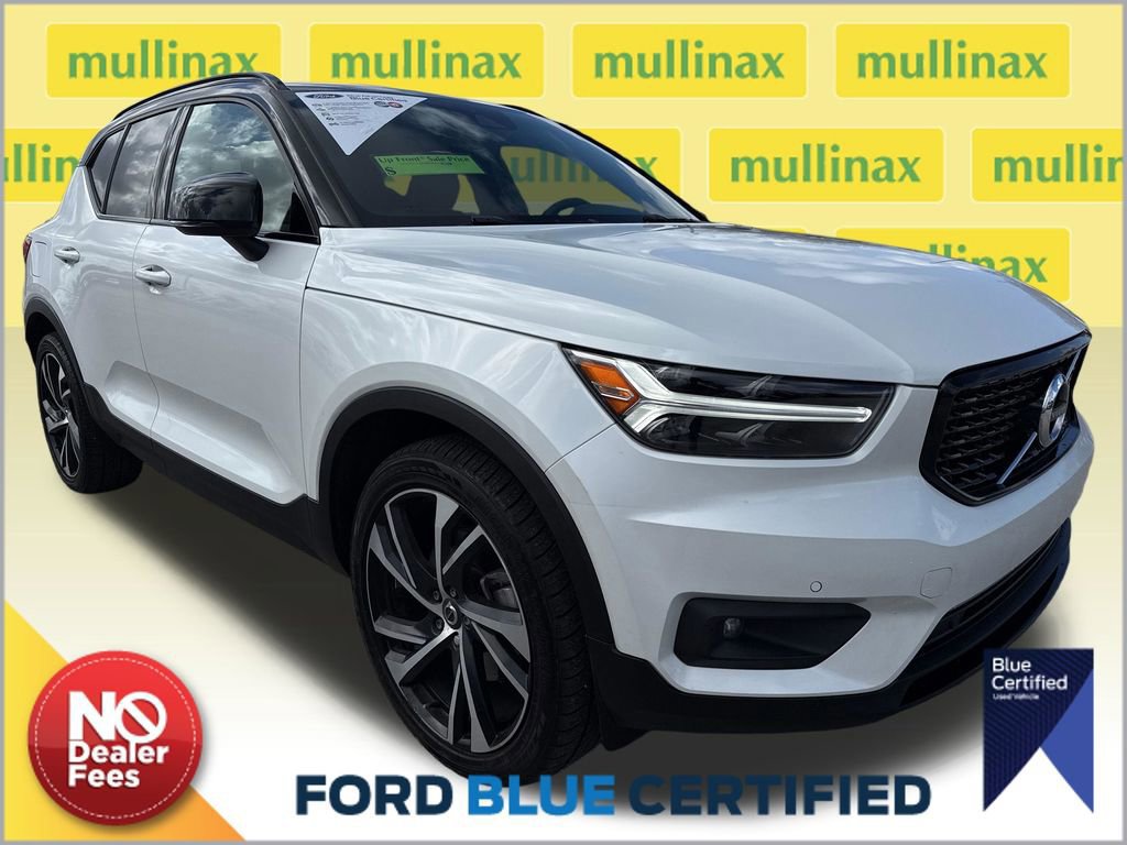 Used 2020 Volvo XC40 T5 R-Design
