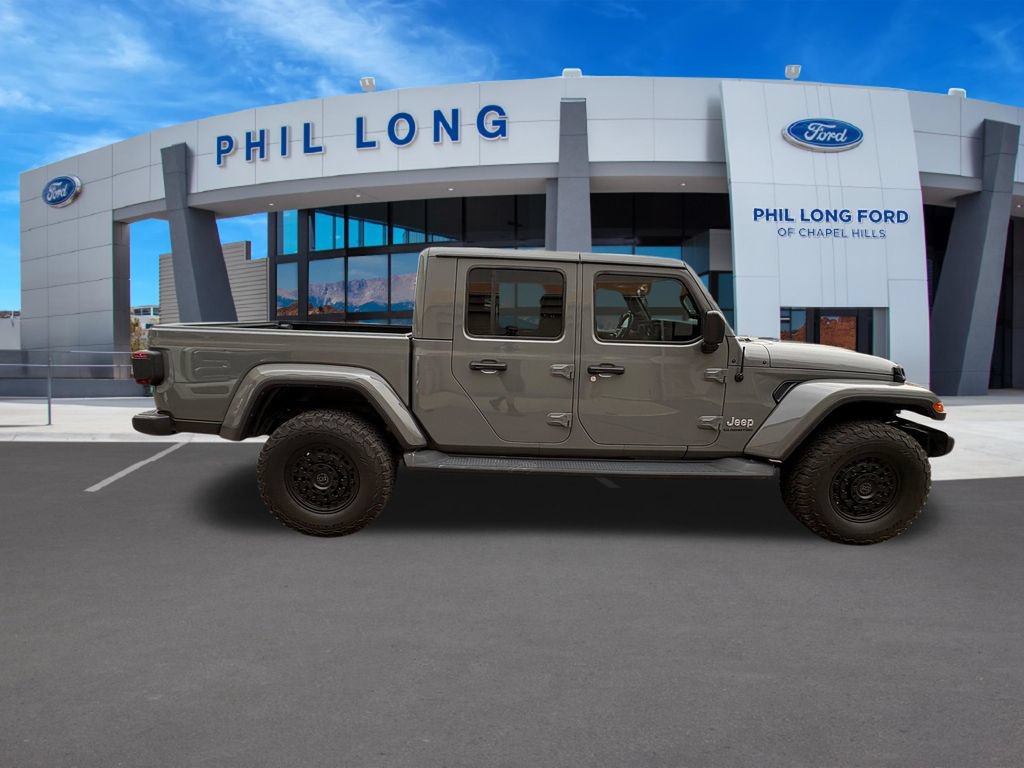Used 2022 Jeep Gladiator Overland w/ Popular Equipment Package AWD/4WD image 8