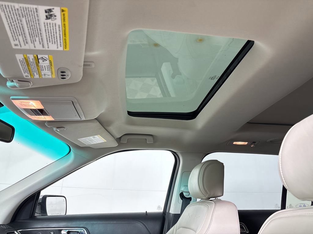 Certified 2017 Ford Explorer Platinum image 37