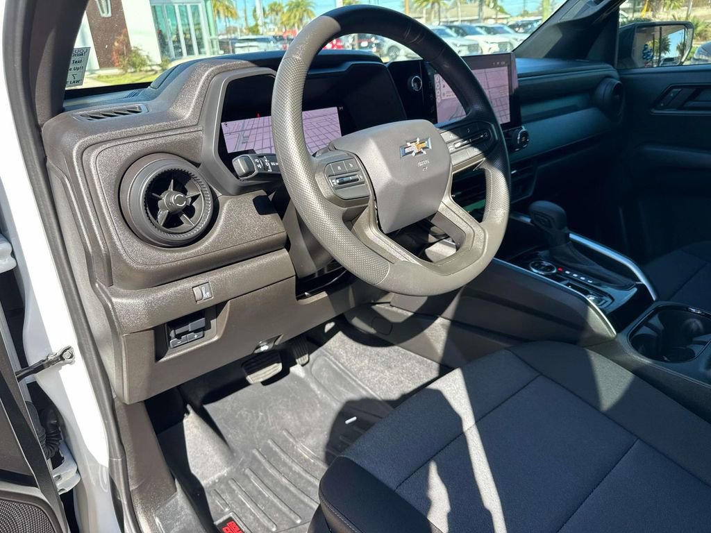 Used 2025 Chevrolet Colorado Trail Boss image 21