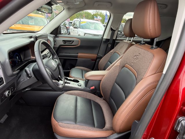 Certified 2025 Ford Bronco Sport Outer Banks AWD/4WD image 6