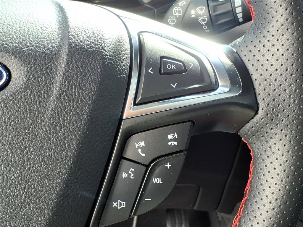 Certified 2024 Ford Edge ST-Line image 24