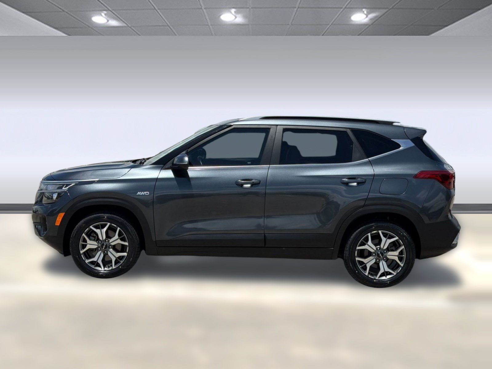 Used 2023 Kia Seltos EX AWD/4WD image 2