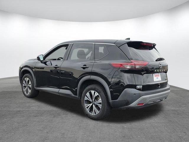 Used 2022 Nissan Rogue SV FWD image 3