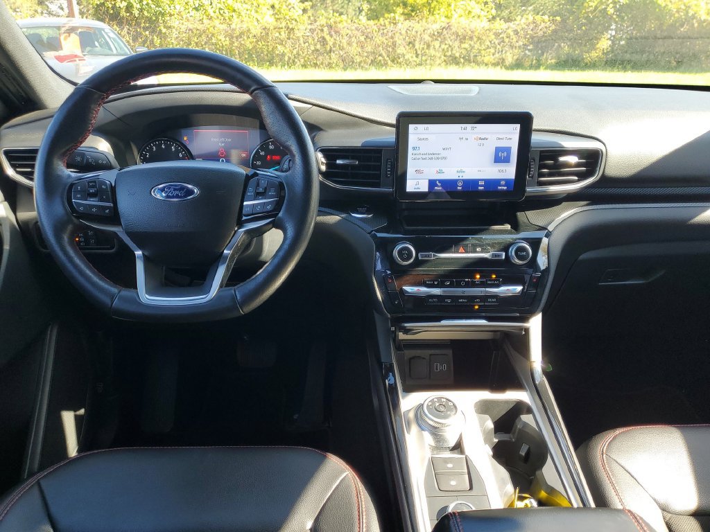 Certified 2023 Ford Explorer ST-Line AWD/4WD image 19