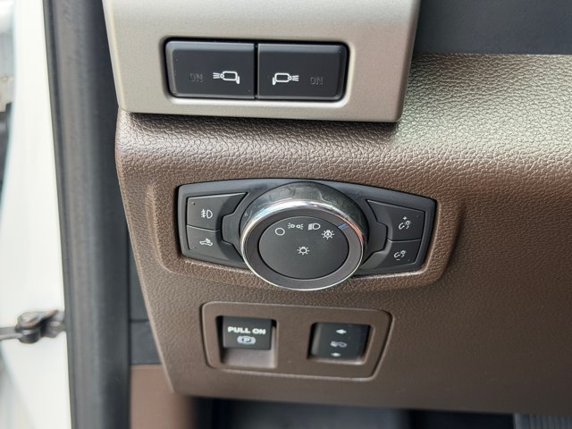 Certified 2019 Ford F150 King Ranch w/ Equipment Group 601A Luxury AWD/4WD image 31