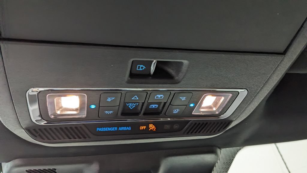 Certified 2023 Ford F150 Platinum w/ FX4 Off-Road Package AWD/4WD image 35