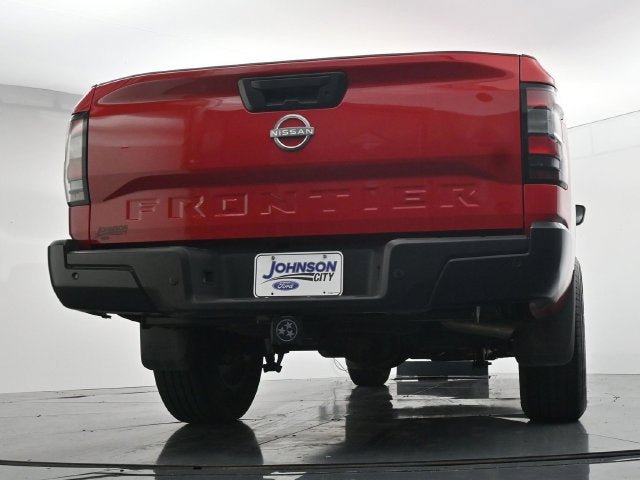 Used 2025 Nissan Frontier S RWD image 42