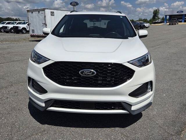 Certified 2022 Ford Edge ST-Line AWD/4WD image 2