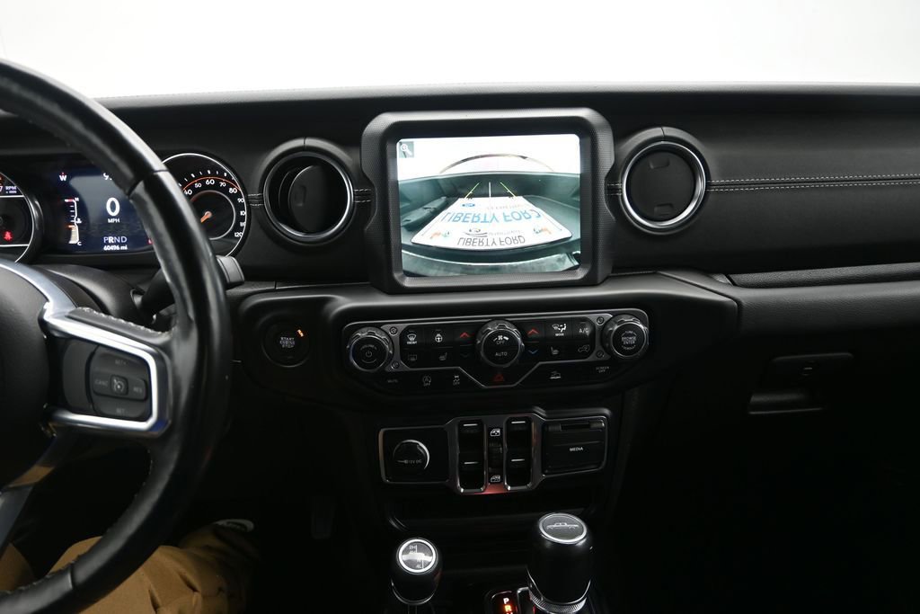 Used 2023 Jeep Gladiator Overland w/ Popular Equipment Package AWD/4WD image 19