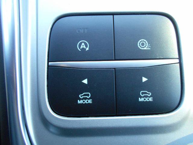 Certified 2023 Ford Explorer XLT w/ Equipment Group 202A RWD image 16