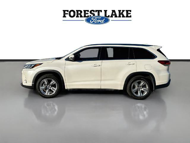 Used 2019 Toyota Highlander Limited AWD/4WD image 4