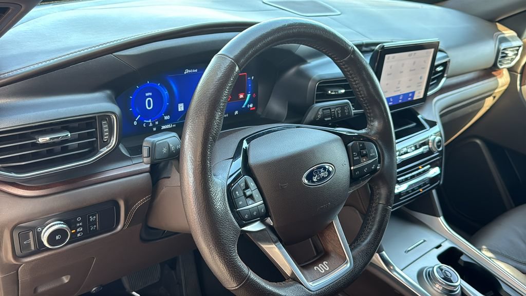Certified 2023 Ford Explorer King Ranch RWD image 22