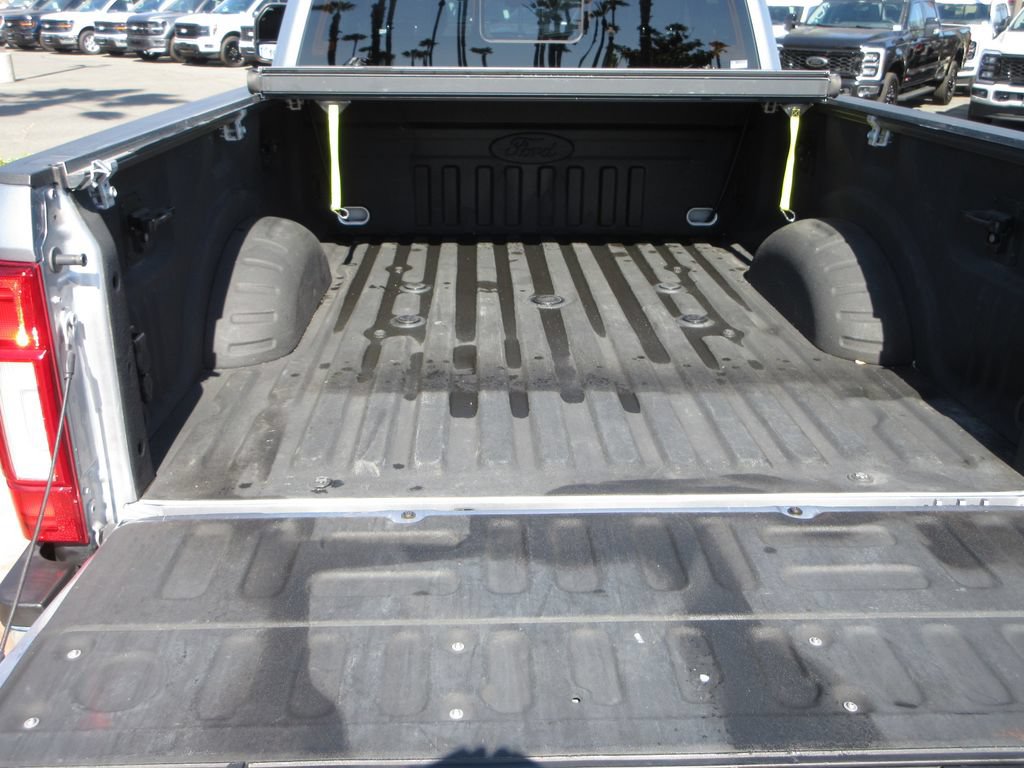 Certified 2021 Ford F250 Lariat w/ Lariat Ultimate Package AWD/4WD image 27