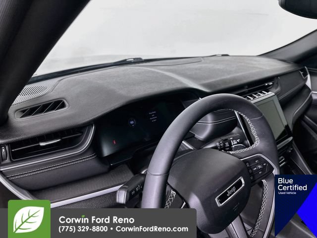 Used 2024 Jeep Grand Cherokee Altitude AWD/4WD image 12