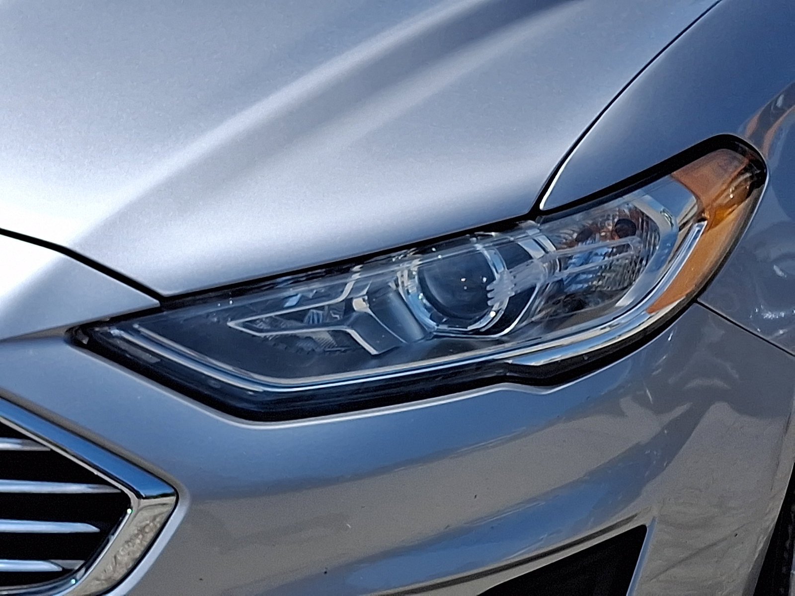 Certified 2020 Ford Fusion SE FWD image 12