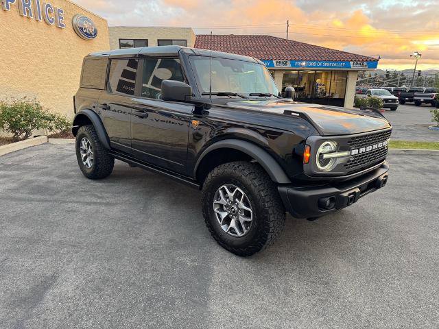 Certified 2025 Ford Bronco Badlands AWD/4WD image 2