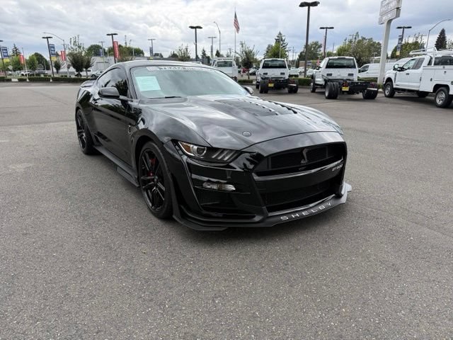 Certified 2021 Ford Mustang Shelby GT500 w/ Technology Package RWD image 9