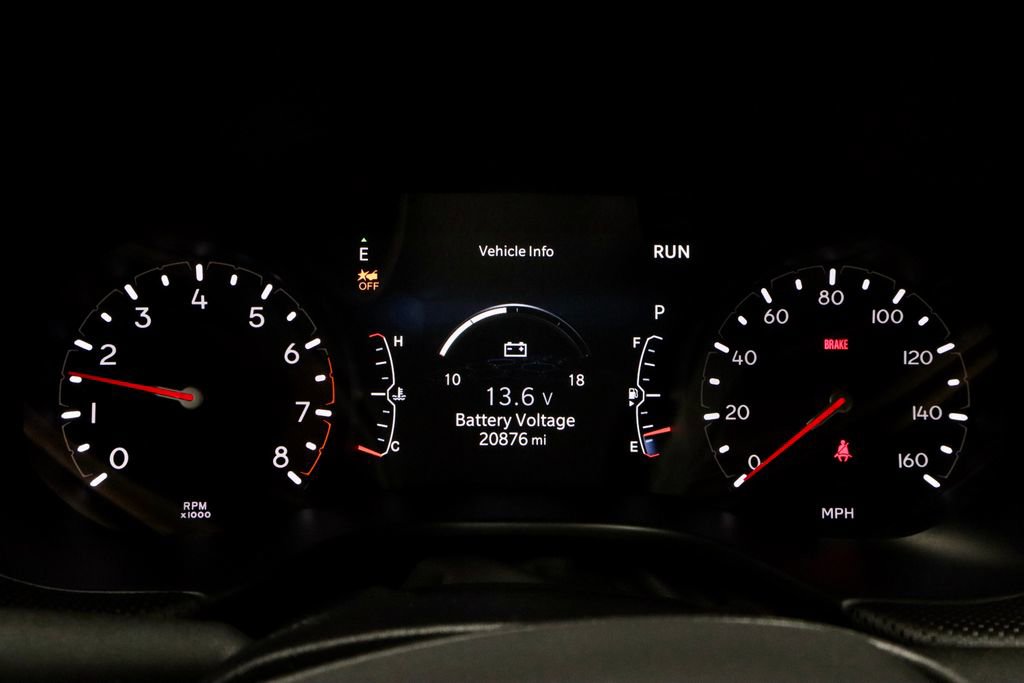 Used 2025 Jeep Compass Trailhawk AWD/4WD image 27