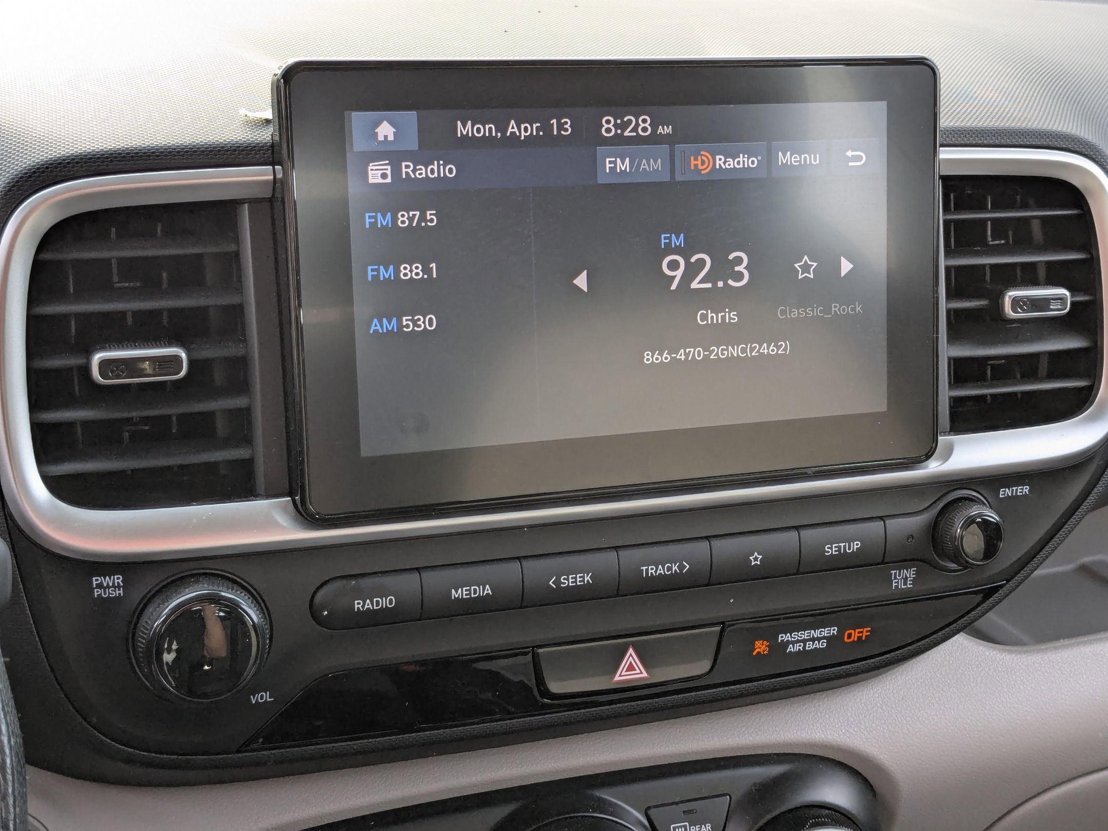 Used 2024 Hyundai Venue SEL FWD image 21
