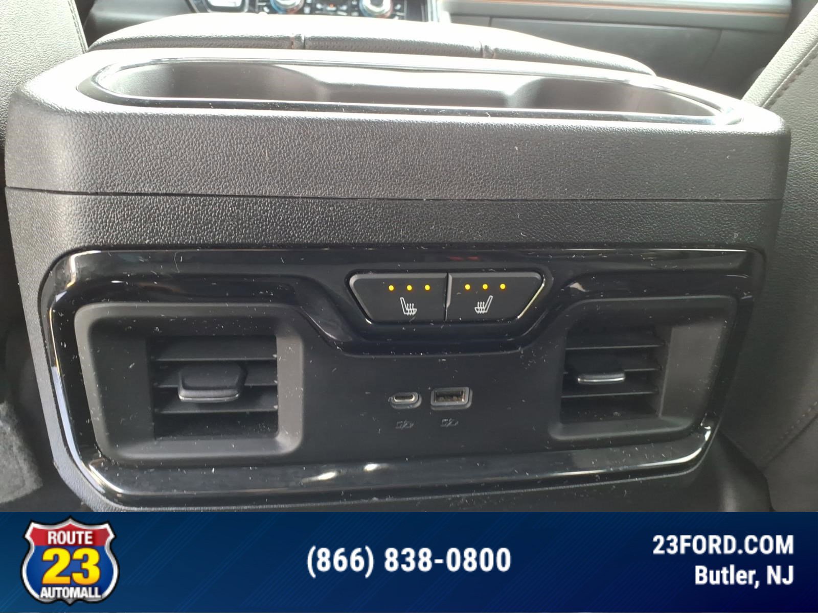 Used 2023 GMC Sierra 1500 AT4 w/ AT4 Premium Package AWD/4WD image 10