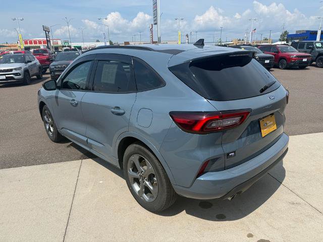 Certified 2023 Ford Escape ST-Line w/ Tech Pack #1 FWD image 5