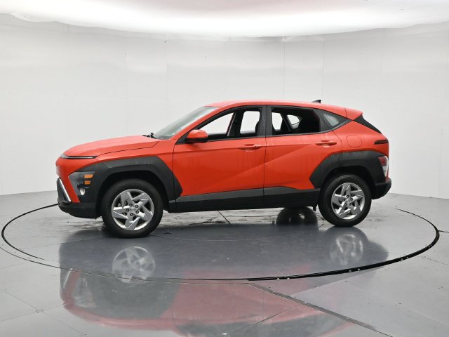 Used 2025 Hyundai Kona SE AWD/4WD image 6