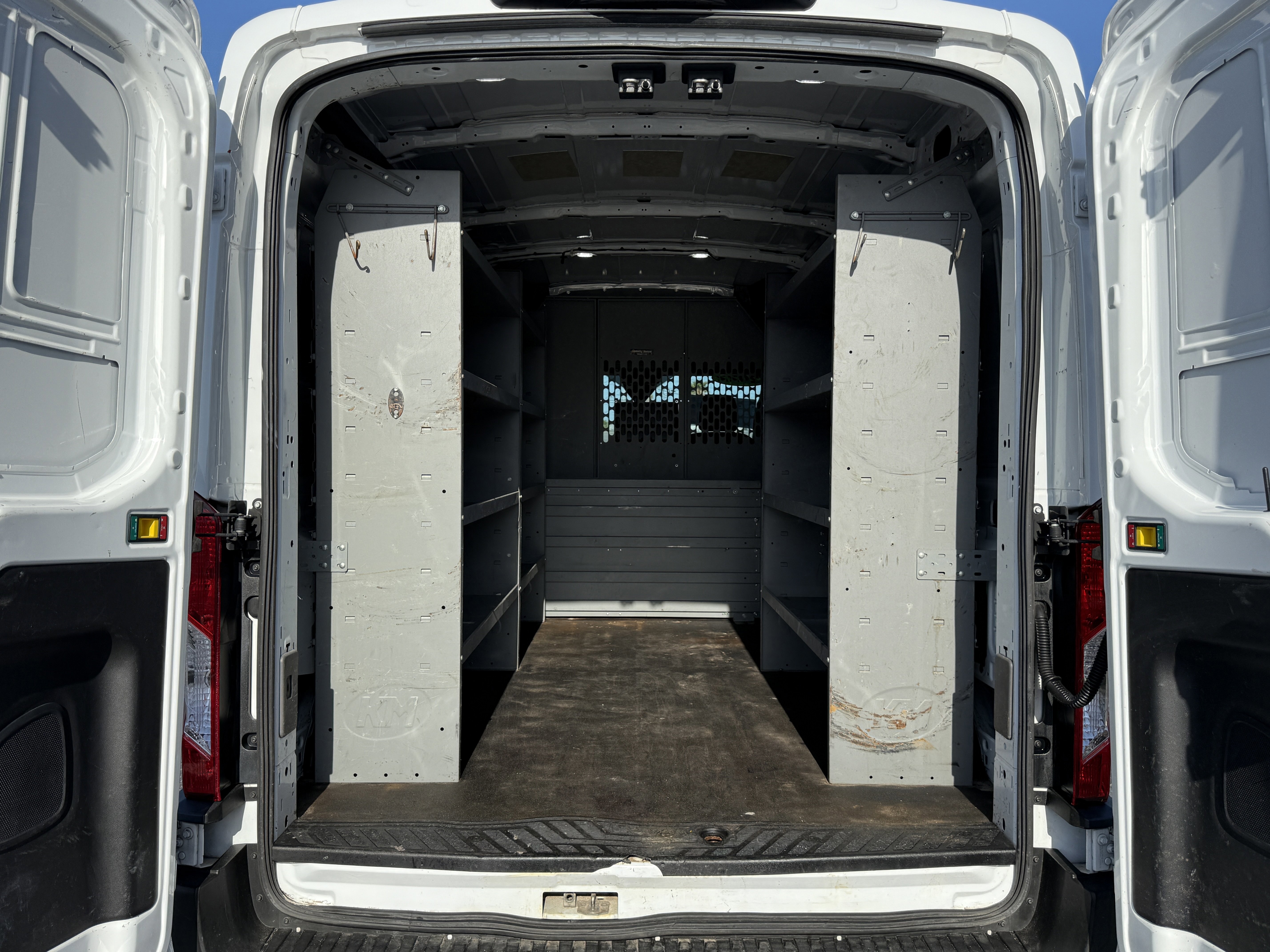 Certified 2022 Ford Transit 250 Medium Roof image 10