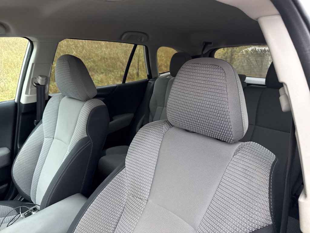 Used 2023 Subaru Outback Premium AWD/4WD image 26