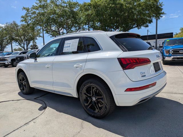 Used 2019 Audi Q5 2.0T Premium w/ Convenience Package image 2