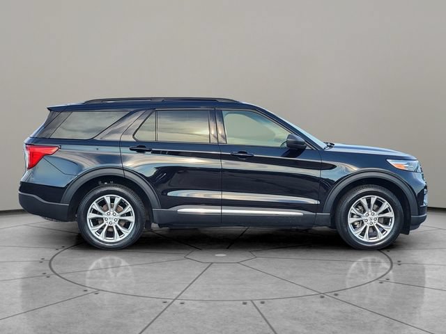 Certified 2023 Ford Explorer XLT w/ Equipment Group 202A AWD/4WD image 13