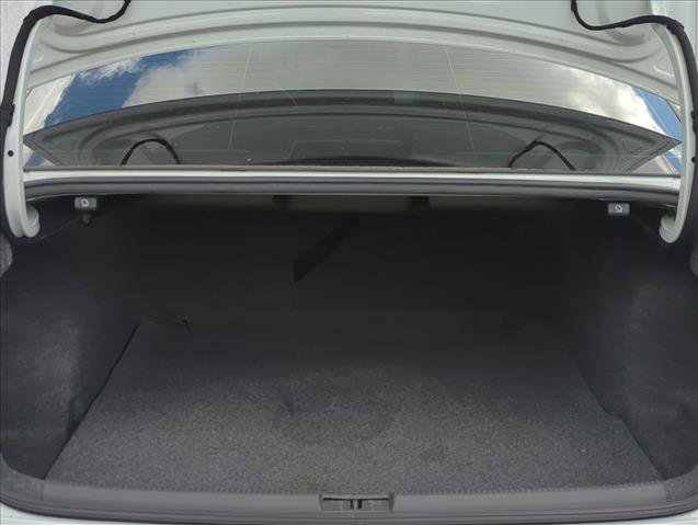 Used 2022 Volkswagen Passat 2.0T R-Line image 8