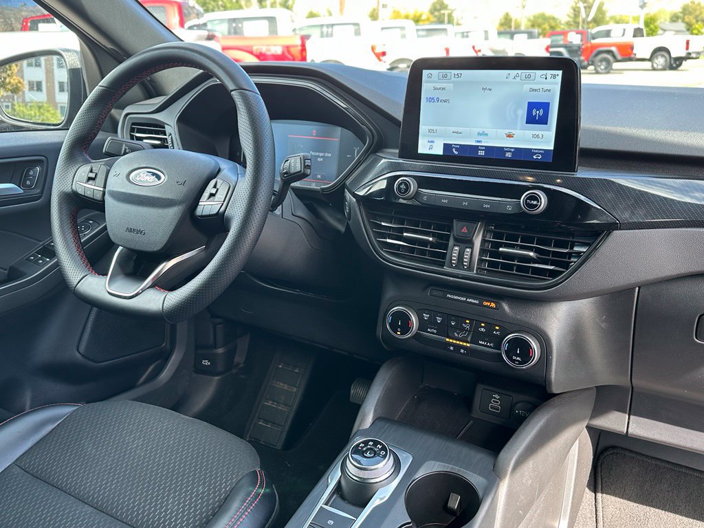 Certified 2025 Ford Escape ST-Line AWD/4WD image 20