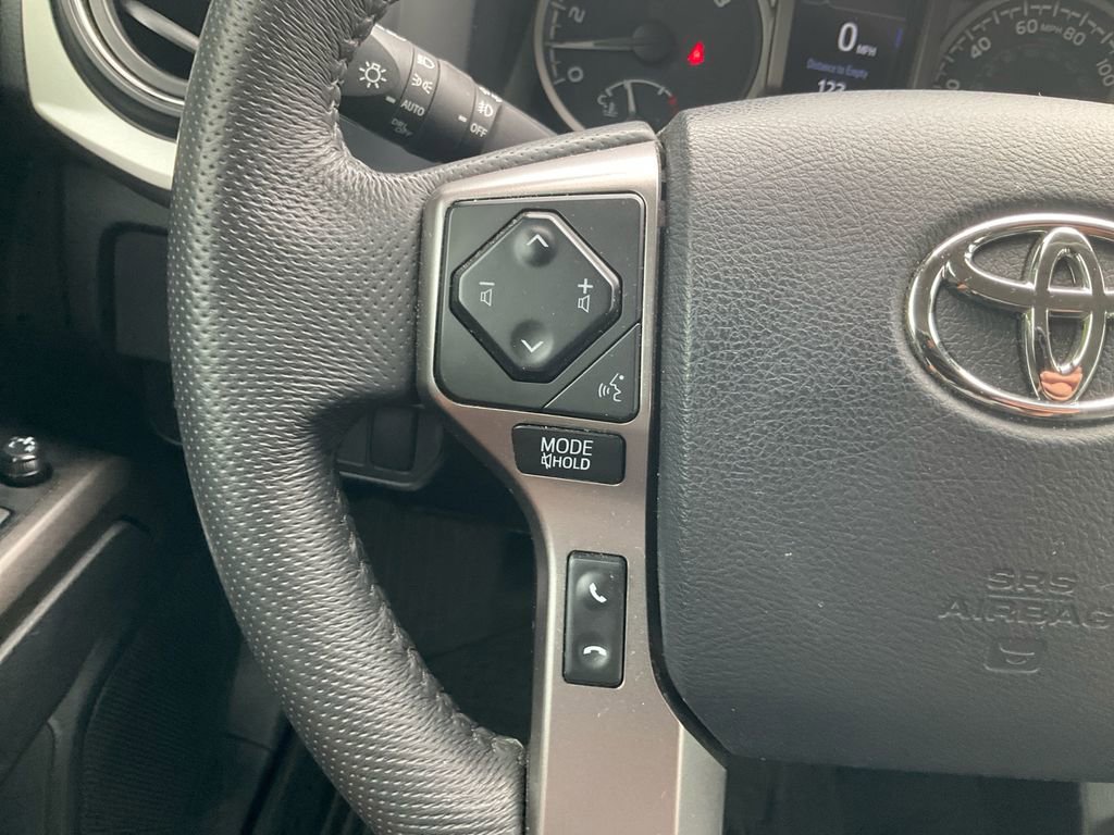 Used 2023 Toyota Tacoma SR5 w/ Technology Package AWD/4WD image 19