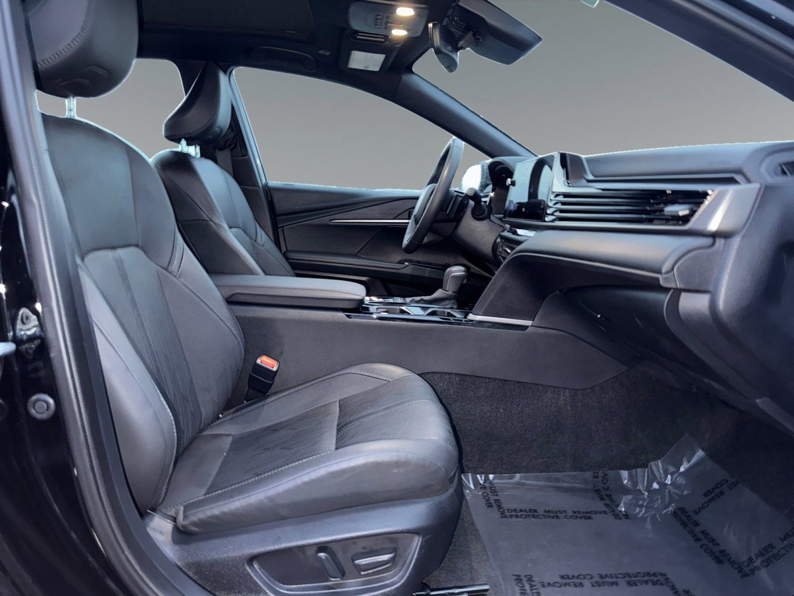 Used 2025 Toyota Camry XSE w/ Premium Package image 21