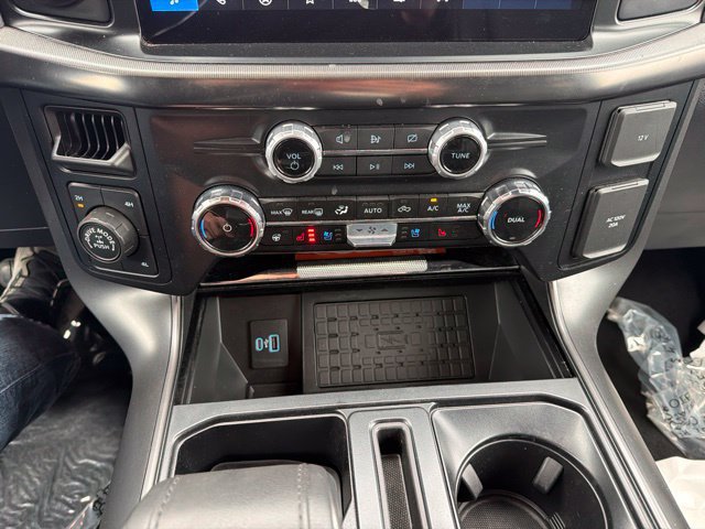 Certified 2024 Ford F150 Lariat w/ Equipment Group 502A High AWD/4WD image 24