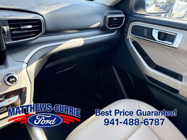 Certified 2022 Ford Explorer XLT w/ Equipment Group 202A RWD image 25