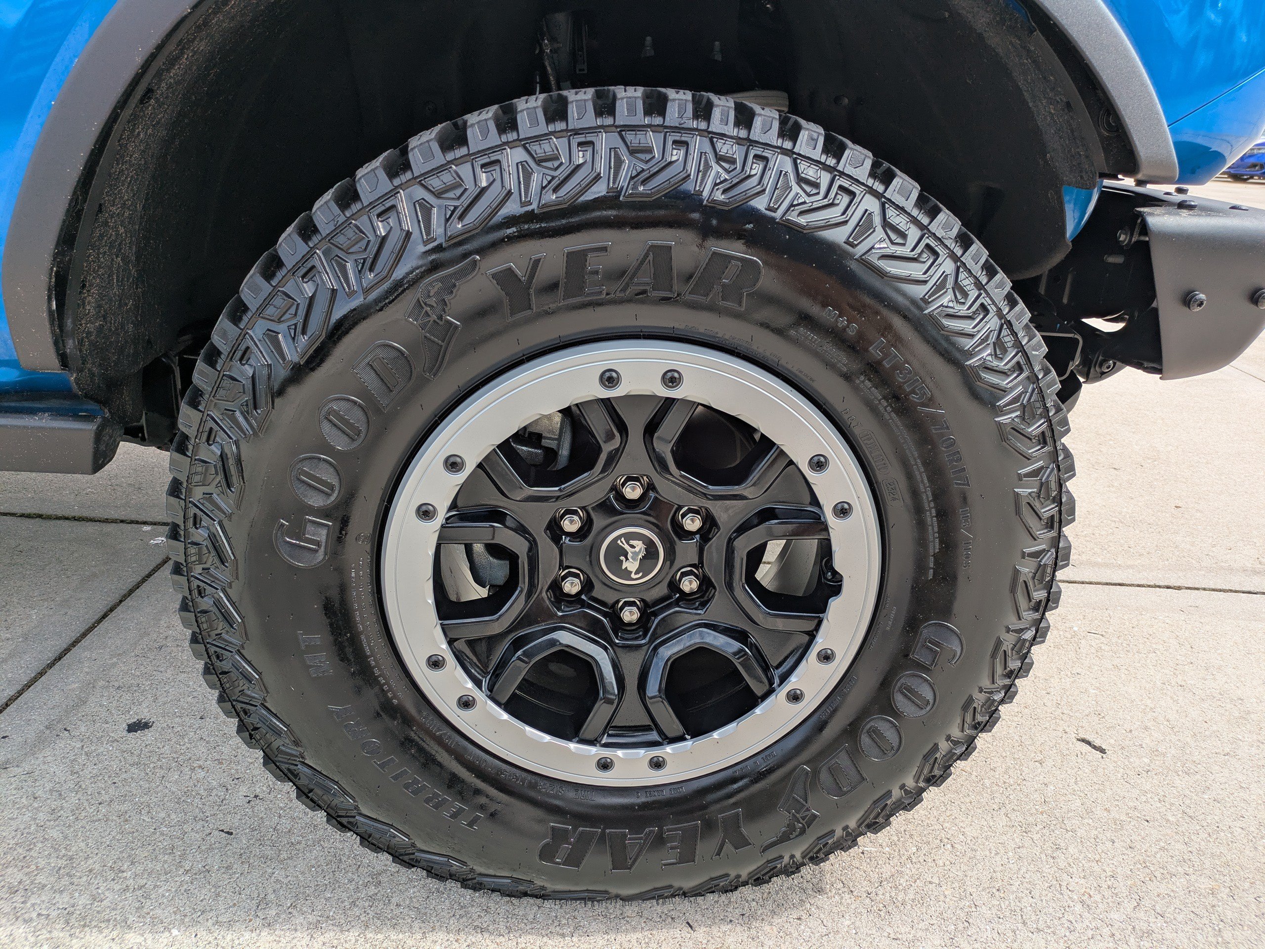 Certified 2024 Ford Bronco Badlands AWD/4WD image 11