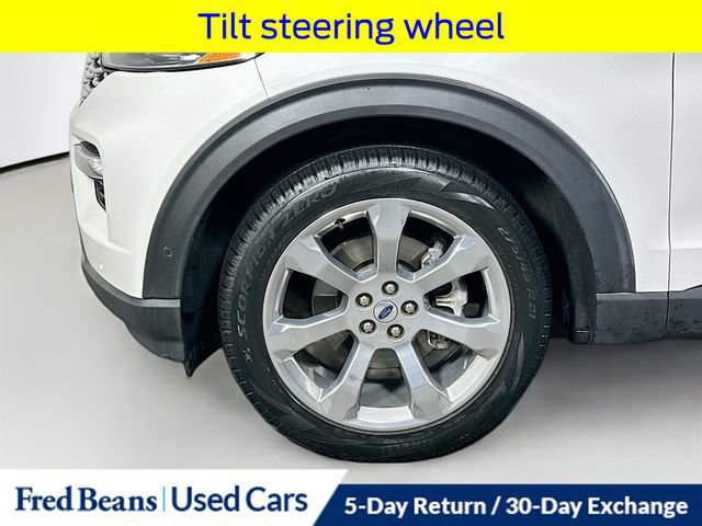 Certified 2020 Ford Explorer Platinum w/ Premium Technology Package image 40